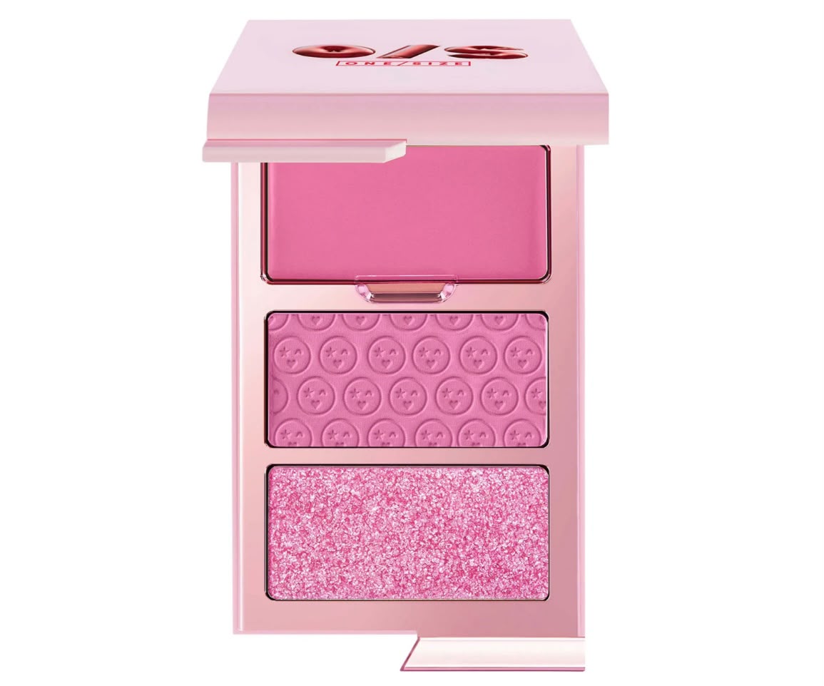 One size- Cheek Clapper 3D Blush Trío
